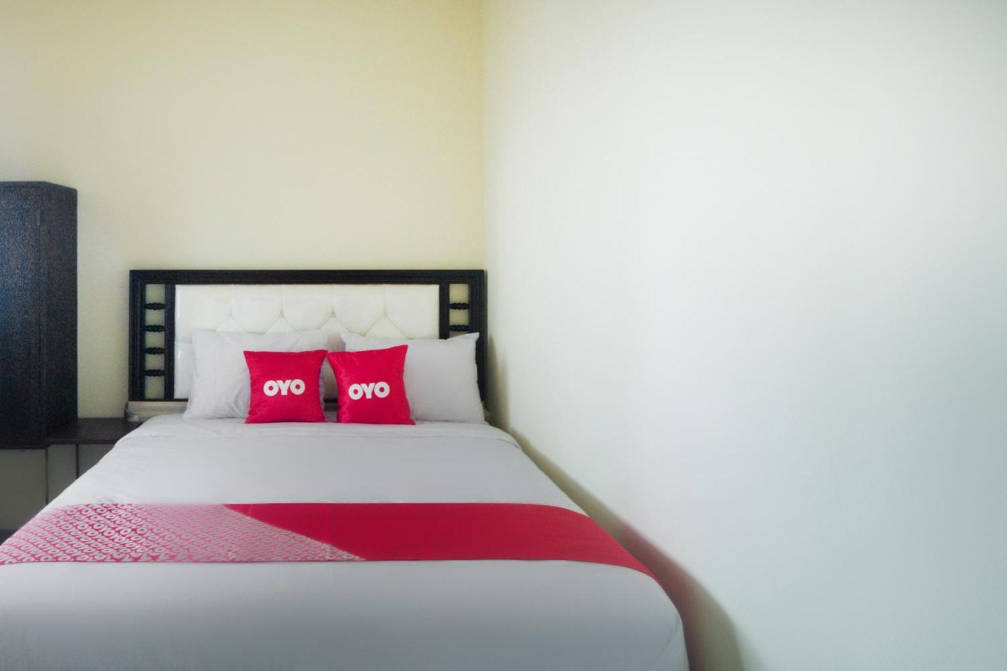 Super Oyo 3354 Homia Residence Mencil Экстерьер фото